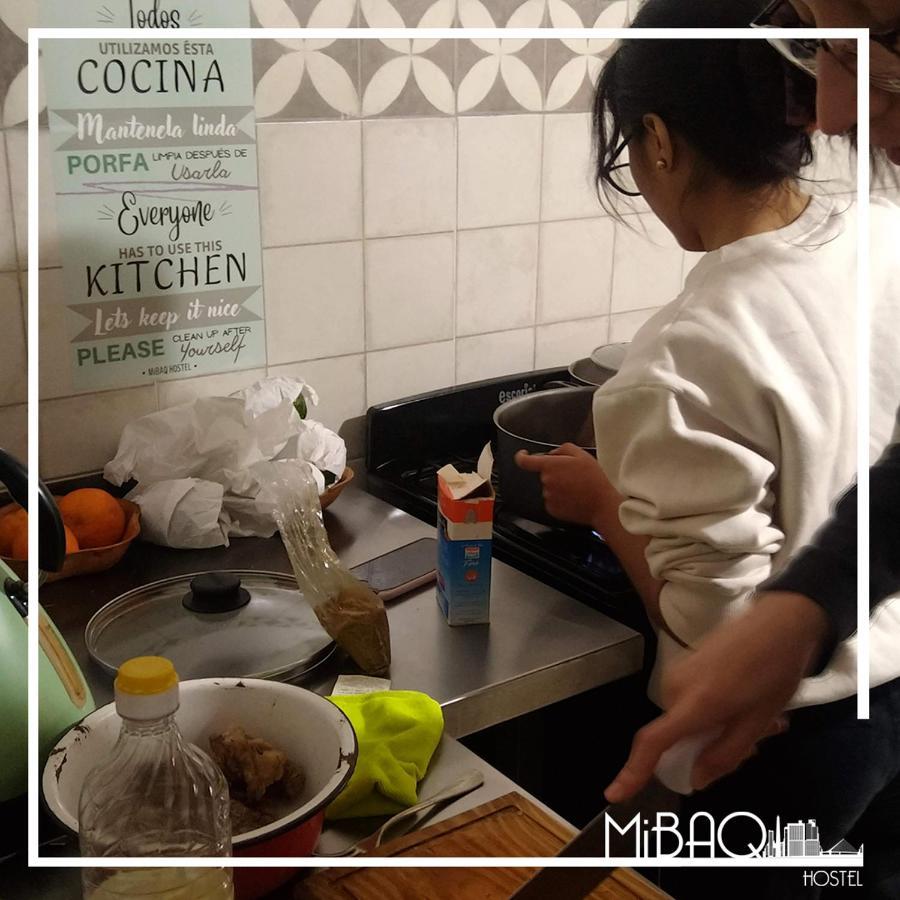 בואנוס איירס Mibaq Hostel מראה חיצוני תמונה