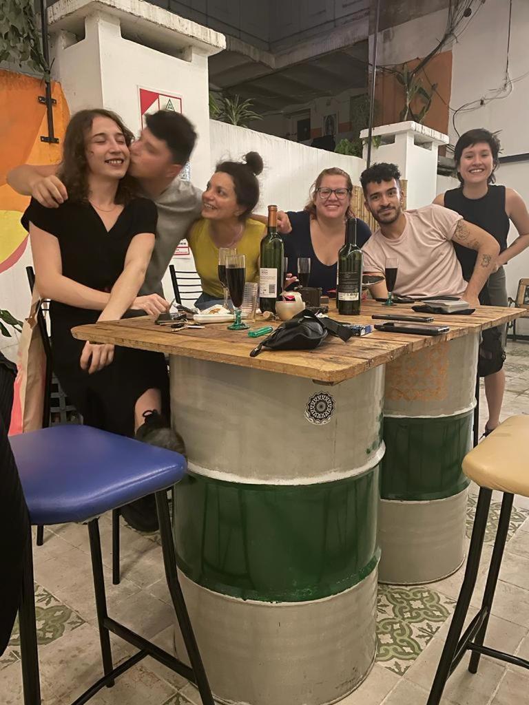 בואנוס איירס Mibaq Hostel מראה חיצוני תמונה
