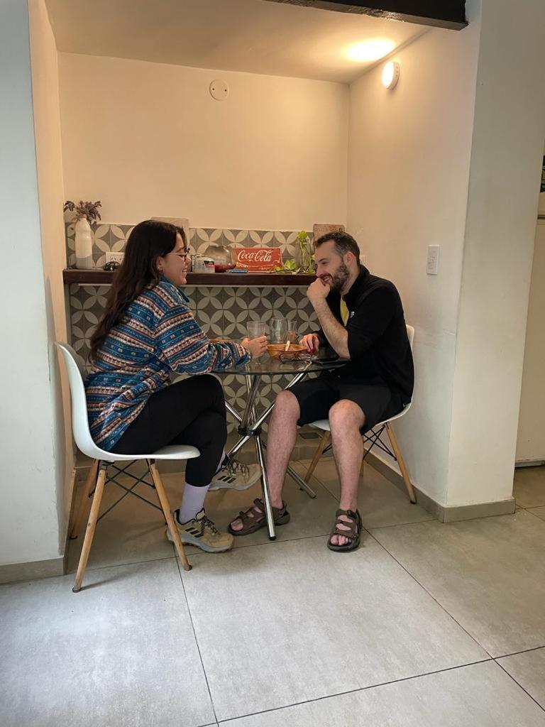 בואנוס איירס Mibaq Hostel מראה חיצוני תמונה